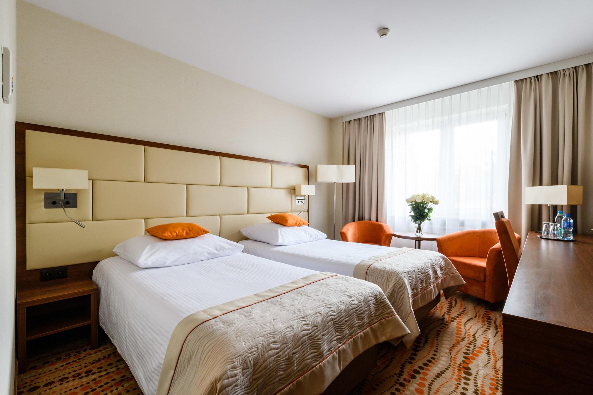 Hotel Boss Varsovie Extérieur photo