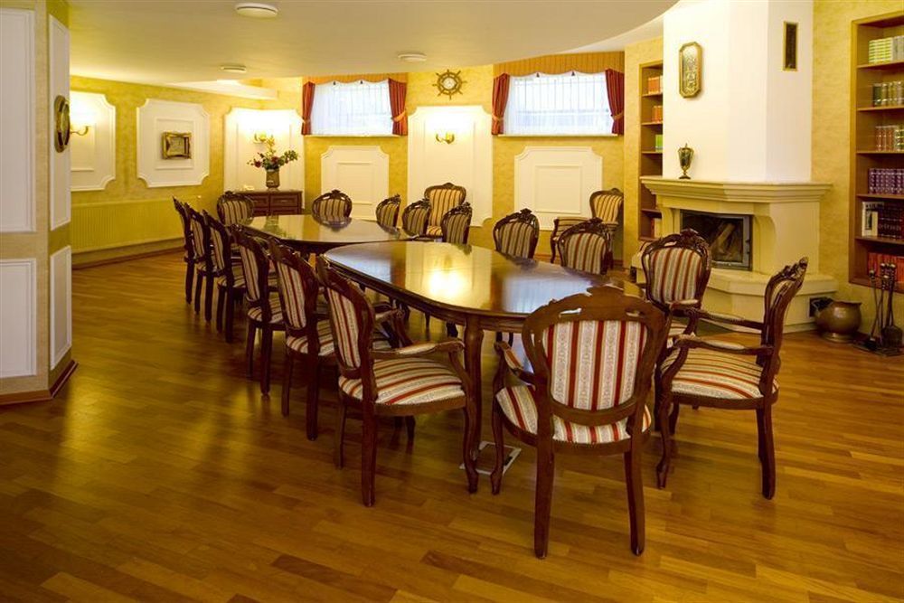 Hotel Boss Varsovie Extérieur photo
